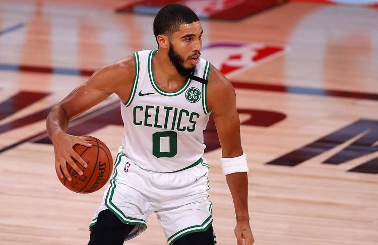 塔图姆连续十场比赛得分超过最后时刻胜出，拜仁不断突破！的简单介绍